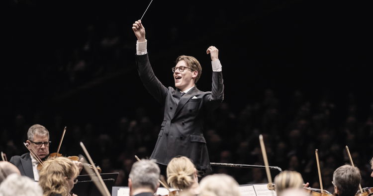 Bilde av sjefdirigent Klaus Mäkelä